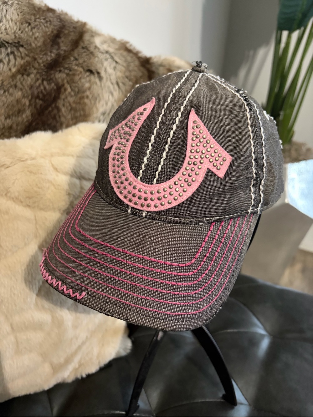 Y2K True Religion XXX Distressed Studded Horseshoe Very Rare Baseball Cap  Hat